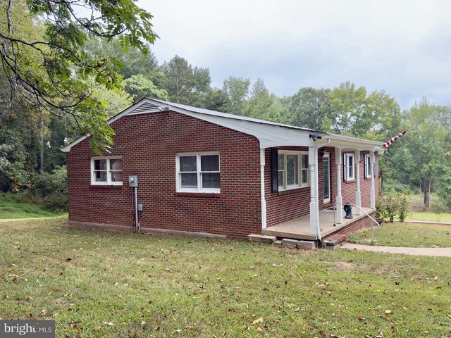 2664 WARRENTON RD, Fredericksburg, VA 22406