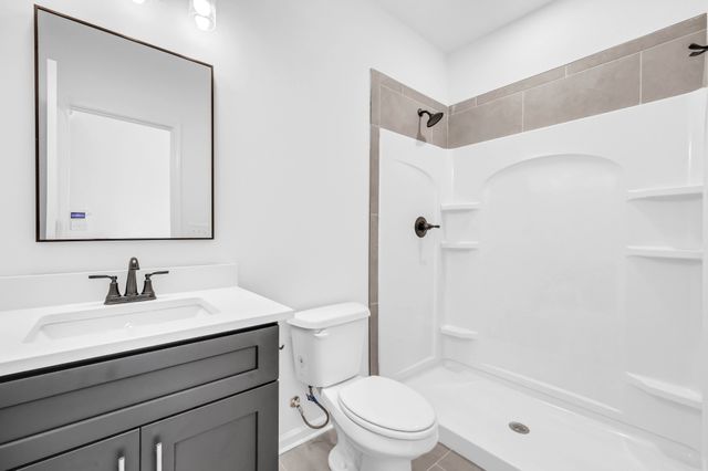 105 Sweet Clover Ct, Clarksville, TN 37040