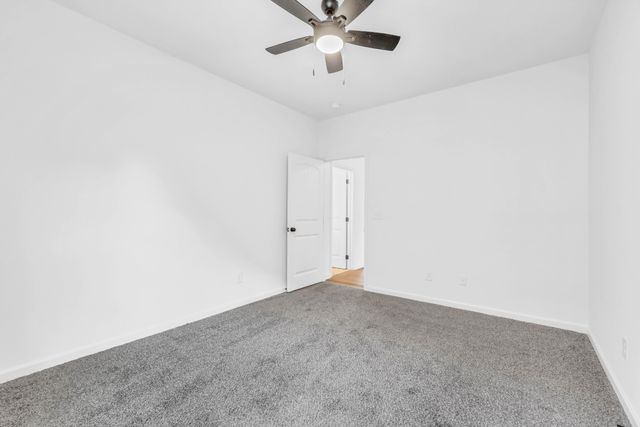 105 Sweet Clover Ct, Clarksville, TN 37040