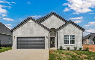 105 Sweet Clover Ct, Clarksville, TN 37040