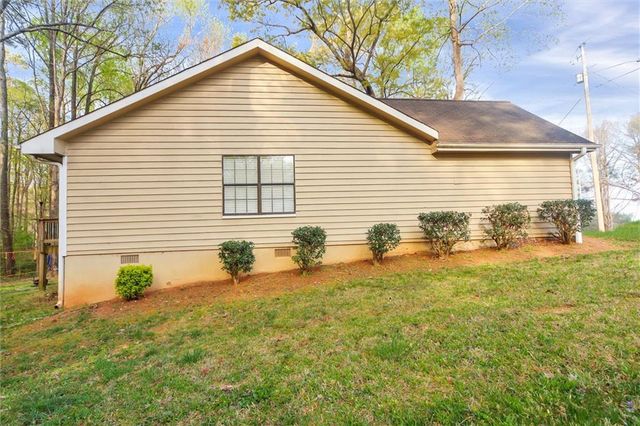 1850 Coachman Cove, Snellville, GA 30078