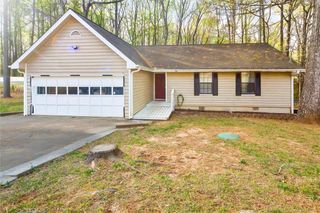 1850 Coachman Cove, Snellville, GA 30078