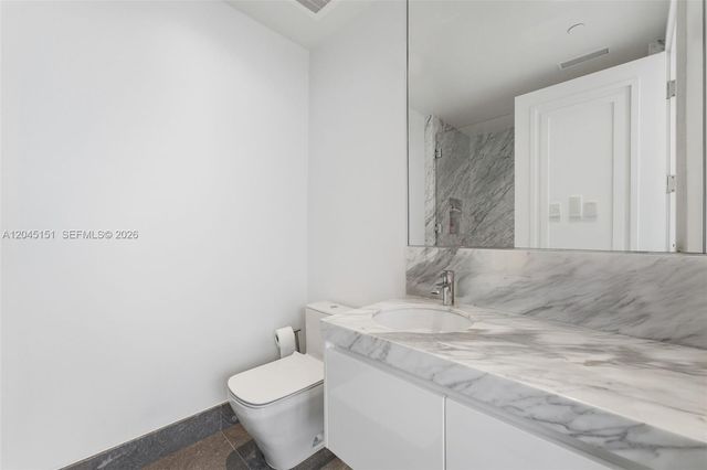 17901 Collins Avenue 3906, Sunny Isles Beach, FL 33160