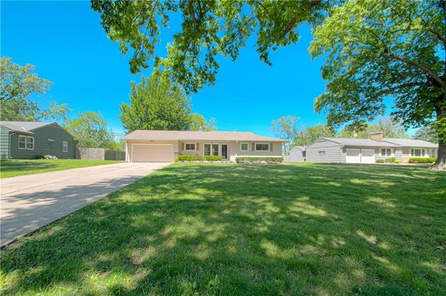 1404 E 108TH Street, Kansas City, MO 64131