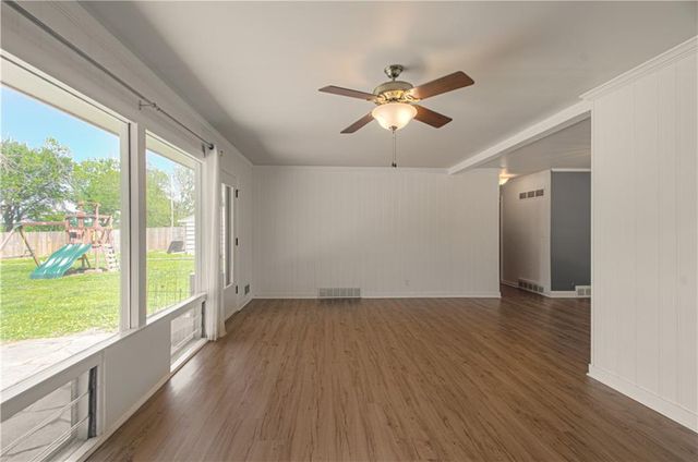 1404 E 108TH Street, Kansas City, MO 64131