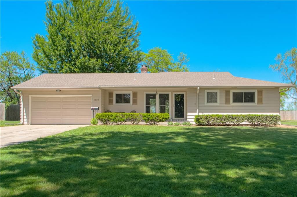 1404 E 108TH Street, Kansas City, MO 64131