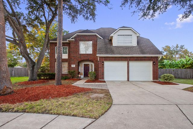 201 Carmicheal Court, League City, TX 77573