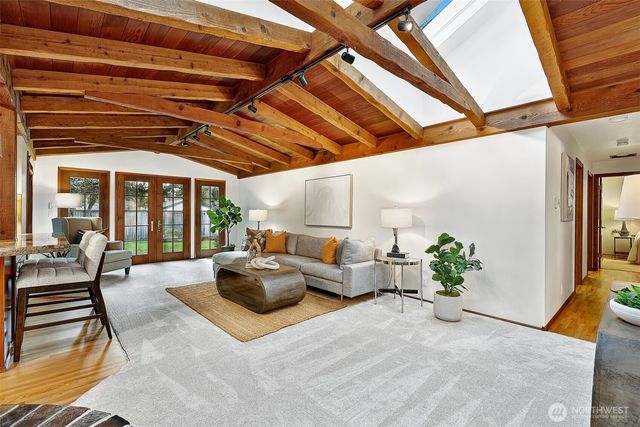 35165 38th Avenue S, Auburn, WA 98001