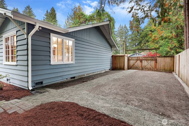 35165 38th Avenue S, Auburn, WA 98001