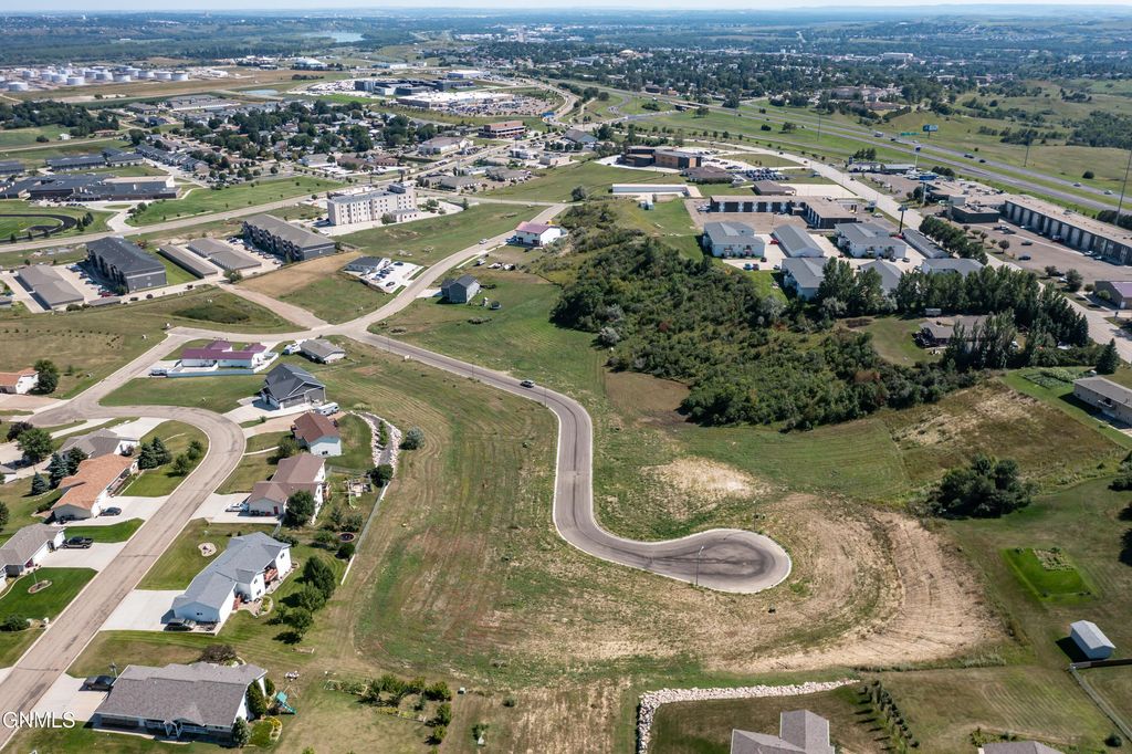 L9b2 Kingsley Road NW, Mandan, ND 58554 photo 5