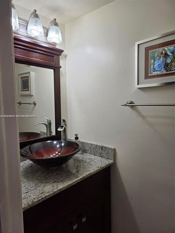 2174 W 60th Street 17205, Hialeah, FL 33016