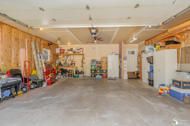 10339 E Forest Way, Roscommon, MI 48653