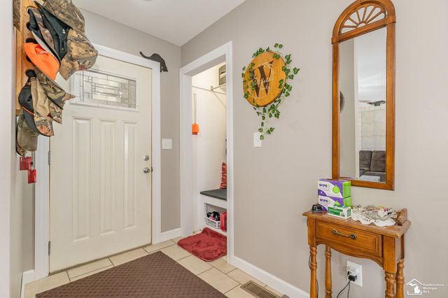 10339 E Forest Way, Roscommon, MI 48653