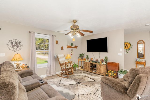 10339 E Forest Way, Roscommon, MI 48653