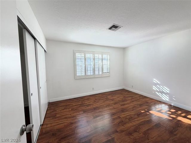 3174 Bel Air Drive, Las Vegas, NV 89109