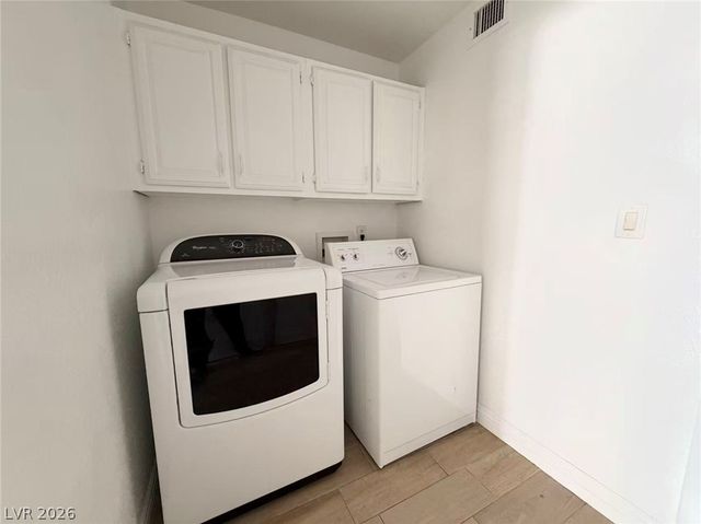 3174 Bel Air Drive, Las Vegas, NV 89109
