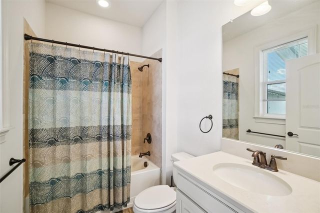 19209 LONG LAKE RANCH BOULEVARD, Lutz, FL 33558