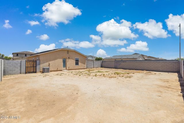 135 E WATSON Place, Casa Grande, AZ 85122