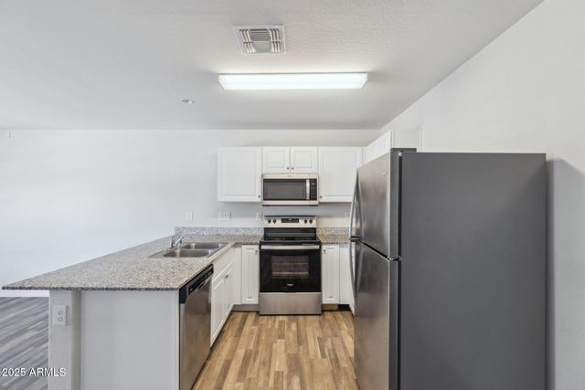 135 E WATSON Place, Casa Grande, AZ 85122