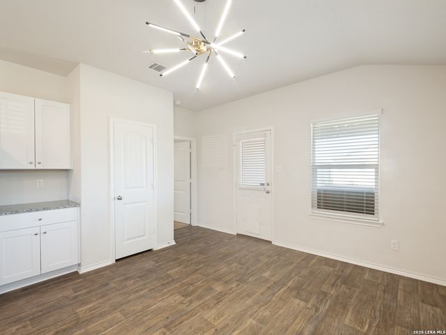 3203 Onion Creek, San Antonio, TX 78245
