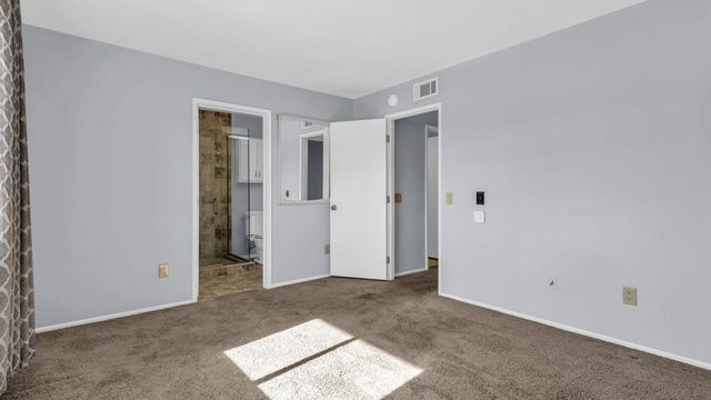 266 E Via Escuela G, Palm Springs, CA 92262