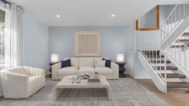 266 E Via Escuela G, Palm Springs, CA 92262