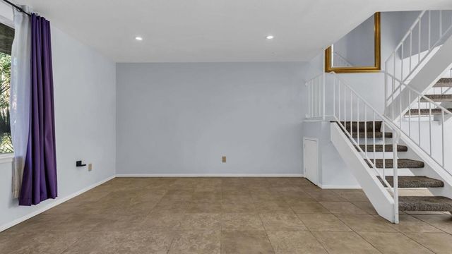 266 E Via Escuela G, Palm Springs, CA 92262