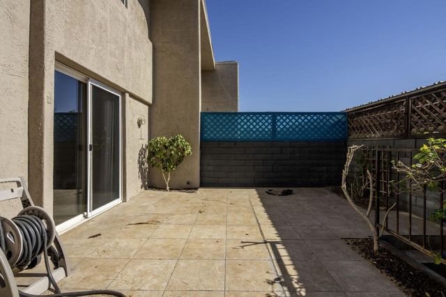 266 E Via Escuela G, Palm Springs, CA 92262