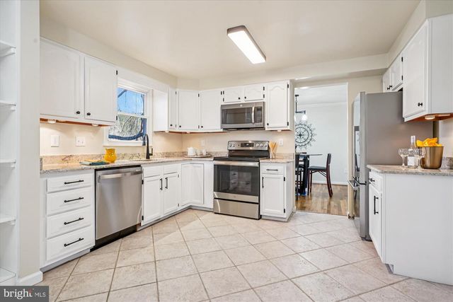 20728 BELL BLUFF RD, Gaithersburg, MD 20879