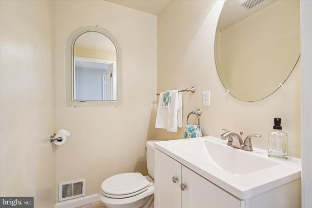 20728 BELL BLUFF RD, Gaithersburg, MD 20879