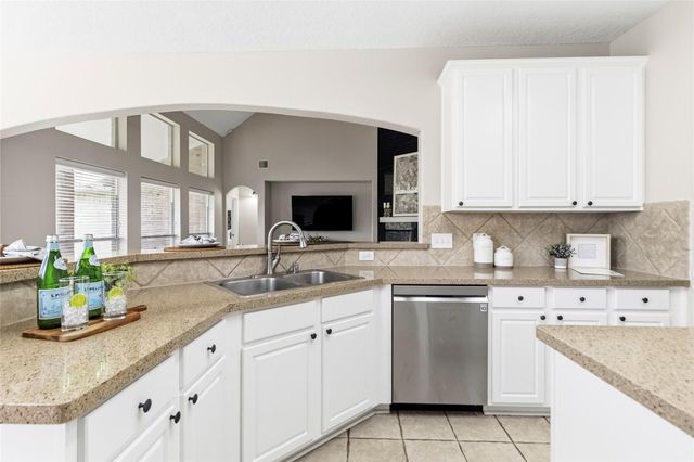 6166 Blackburn Court, League City, TX 77573