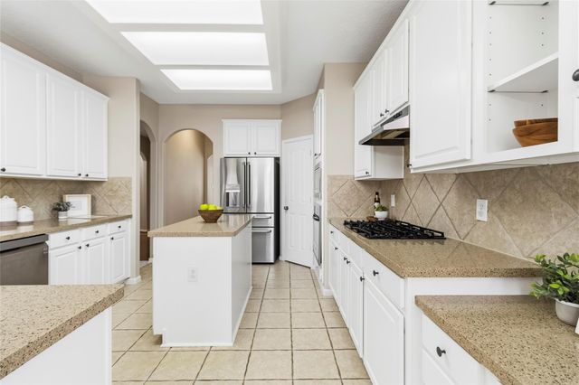 6166 Blackburn Court, League City, TX 77573