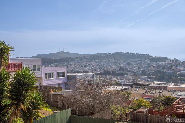 542 Head Street, San Francisco, CA 94132