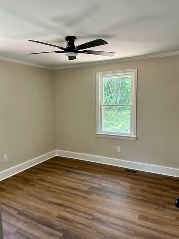 148 McMillin Boulevard, Boiling Springs, SC 29316