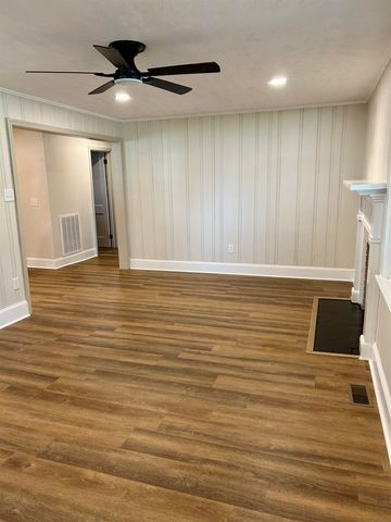 148 McMillin Boulevard, Boiling Springs, SC 29316