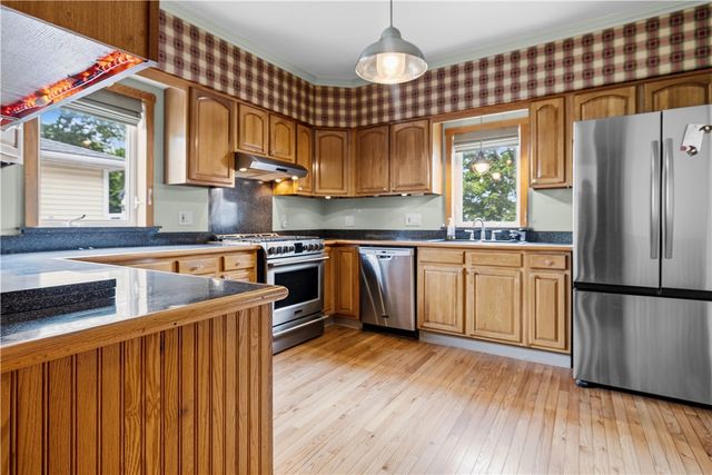 17 Woodward Avenue, East Providence, RI 02914