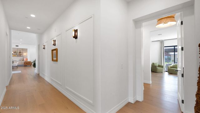 11842 N Miller Road, Scottsdale, AZ 85260