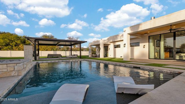 11842 N Miller Road, Scottsdale, AZ 85260