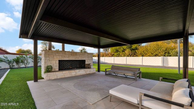 11842 N Miller Road, Scottsdale, AZ 85260