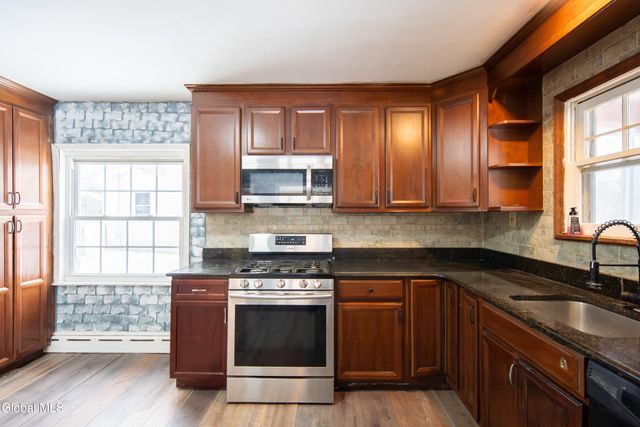 35 Conliss Avenue, Cohoes, NY 12047