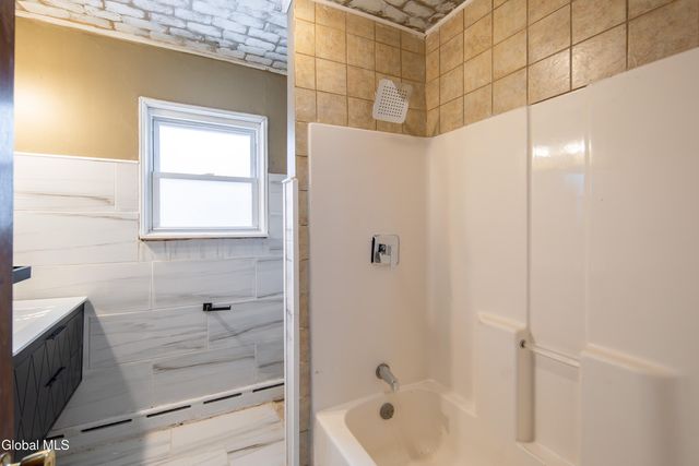 35 Conliss Avenue, Cohoes, NY 12047