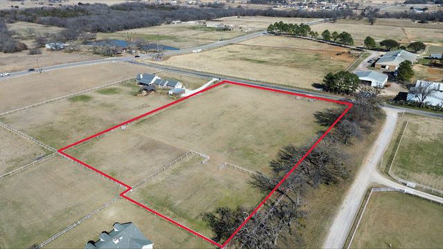 6250 Mcnatt Road, Aubrey, TX 76227