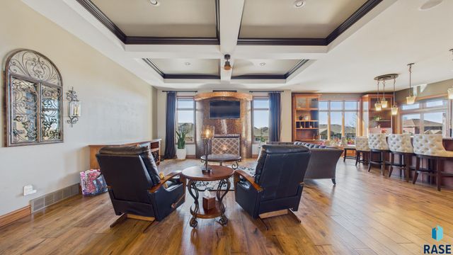 1201 S Montpelier Ave Avenue, Sioux Falls, SD 57106