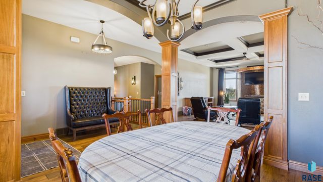 1201 S Montpelier Ave Avenue, Sioux Falls, SD 57106