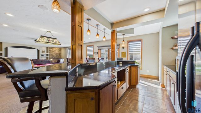 1201 S Montpelier Ave Avenue, Sioux Falls, SD 57106