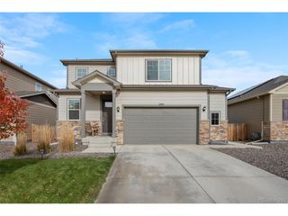 2333 Mountain Sky Dr, Fort Lupton, CO 80621