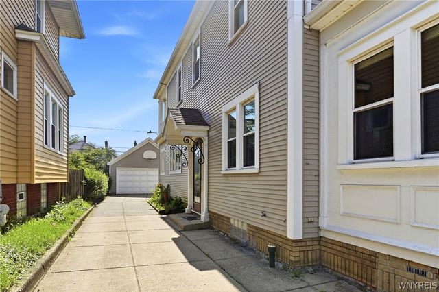 70 Niagara Falls Boulevard, Buffalo, NY 14214