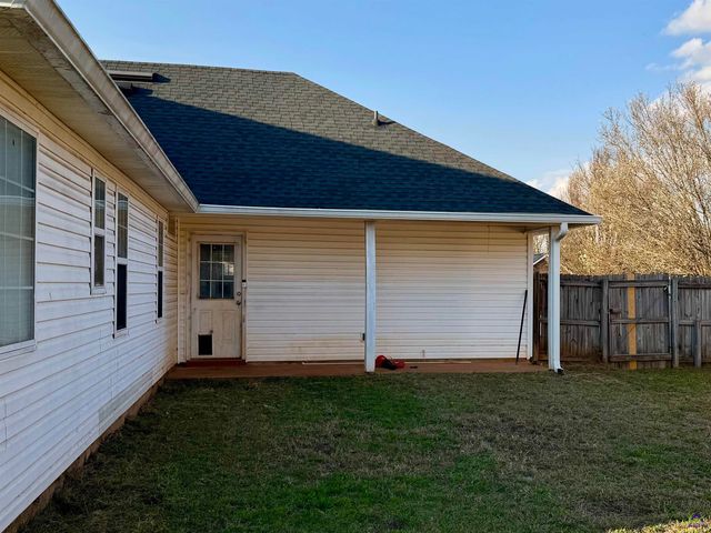 212 Wynfield Lane, Bonaire, GA 31005