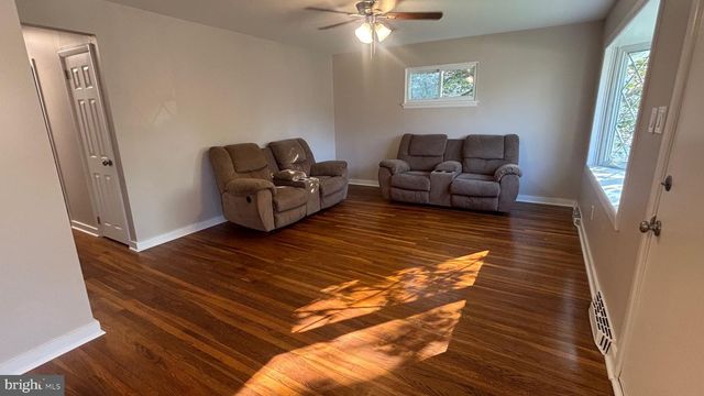 1809 LUKENS AVE, Willow Grove, PA 19090