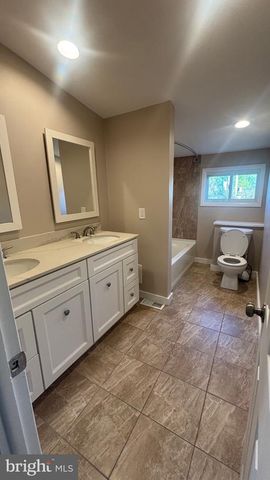 1809 LUKENS AVE, Willow Grove, PA 19090